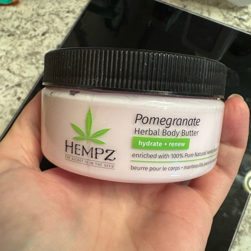 Hempz Pomegranate Herbal Body Butter - Pink and Black